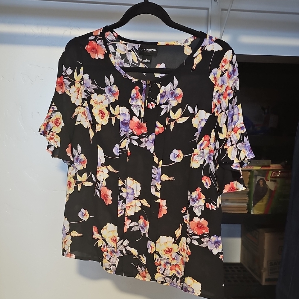 Liz Claiborne Floral Short Sleeve Blouse in Pink and Red